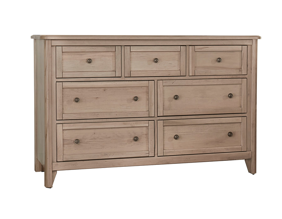 Woodbridge - Dresser - 7 Drawer - Clear Maple